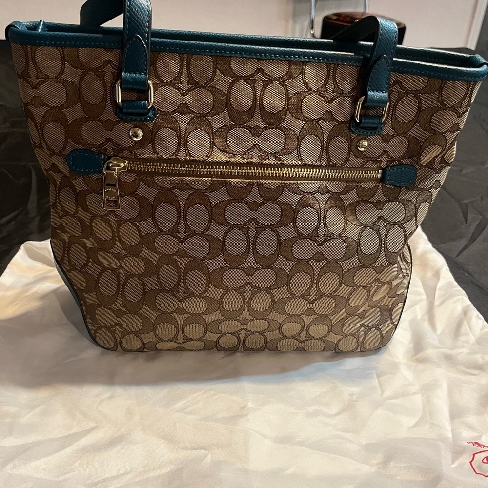 Brand New Authentic Coach Bag!